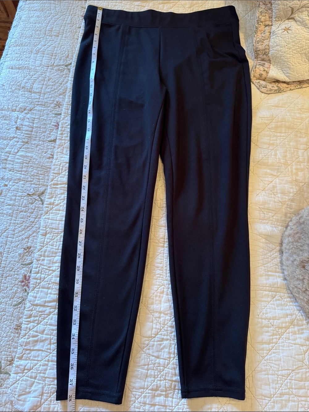 Maurices Black Ponte Knit Cropped Tapered Pants Size L - Picture 4 of 8